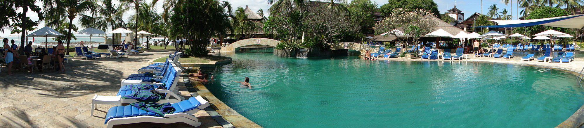Hotel with swimming pool
